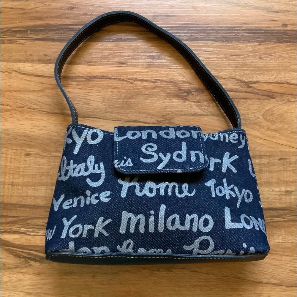 Stylish Denim Shoulder Bag with City Print